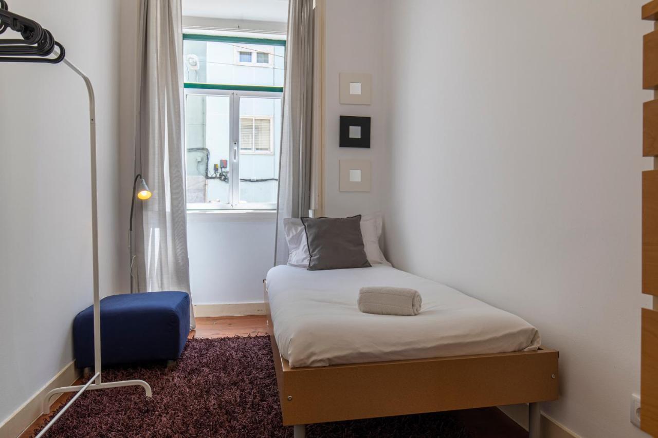Typical 2Bdr Apartment In Lisbon By Lovelystay Bagian luar foto