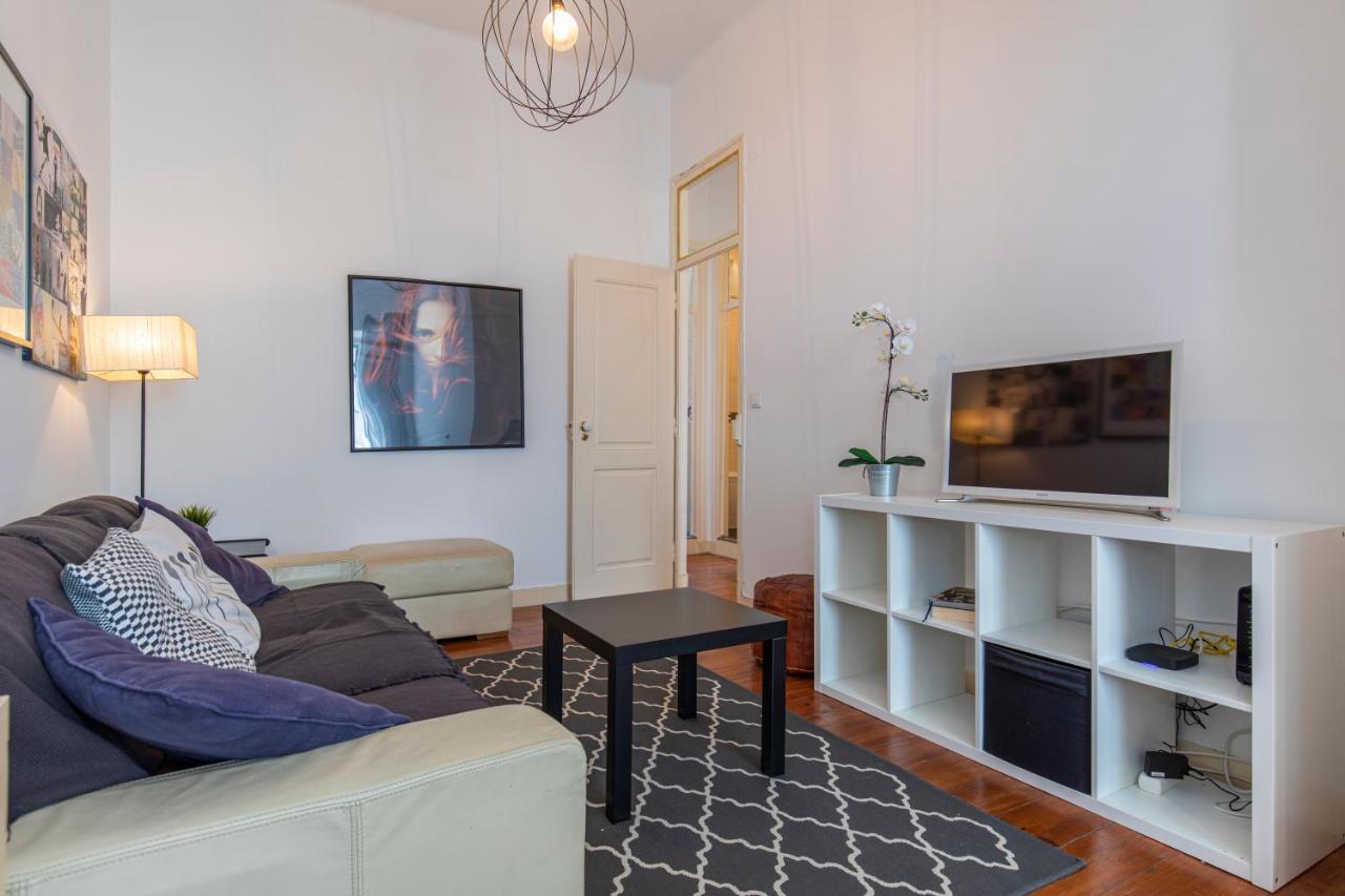 Typical 2Bdr Apartment In Lisbon By Lovelystay Bagian luar foto